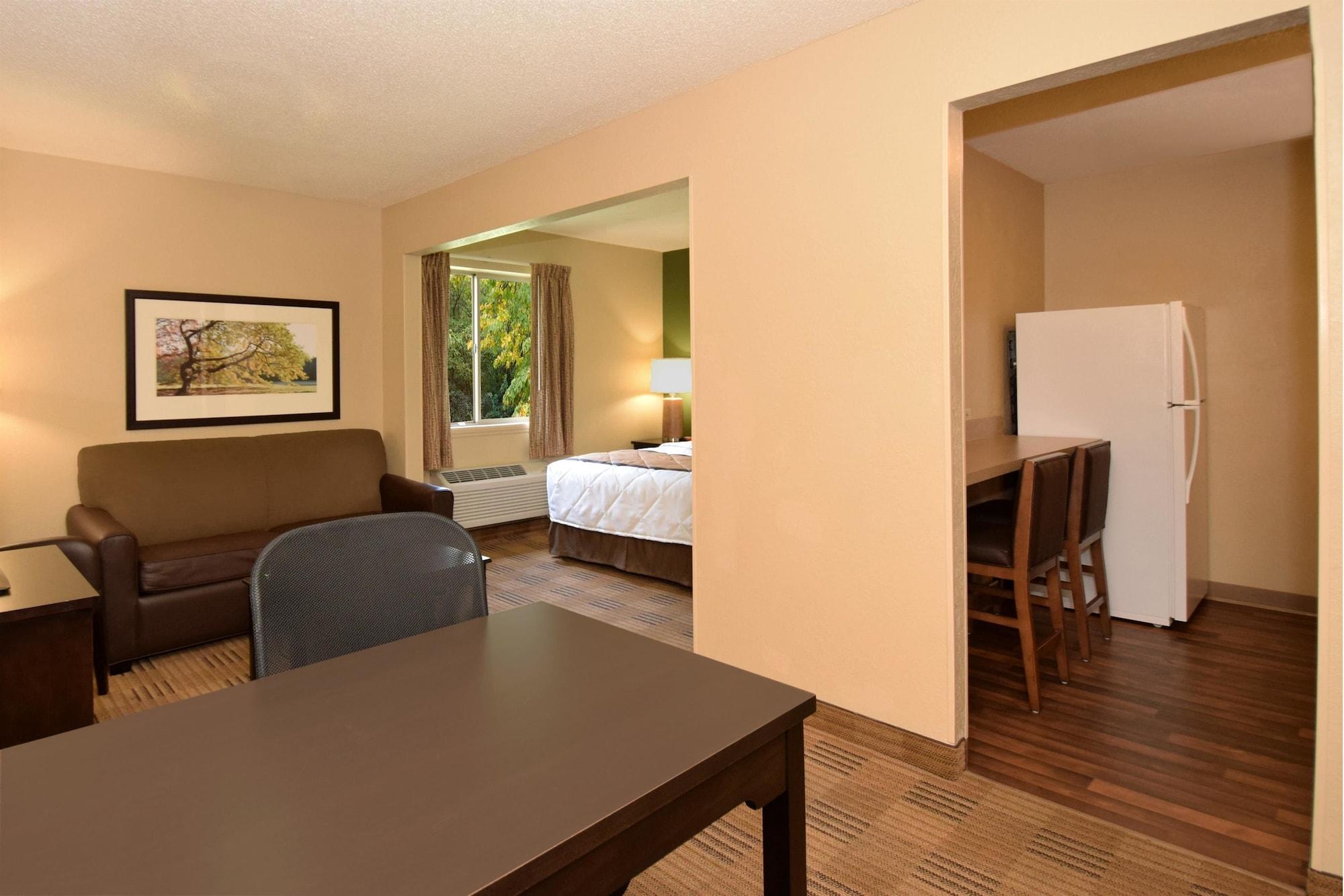 Extended Stay America Suites - Dallas - Market Center Екстериор снимка