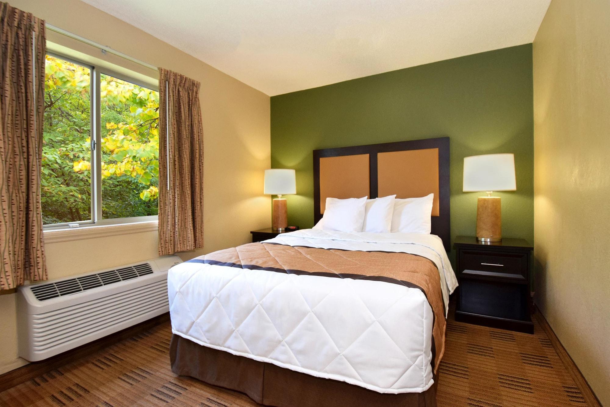 Extended Stay America Suites - Dallas - Market Center Екстериор снимка