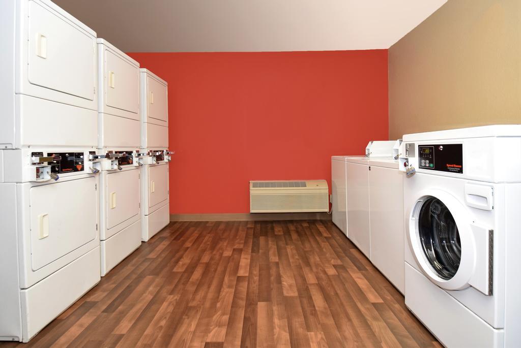 Extended Stay America Suites - Dallas - Market Center Екстериор снимка