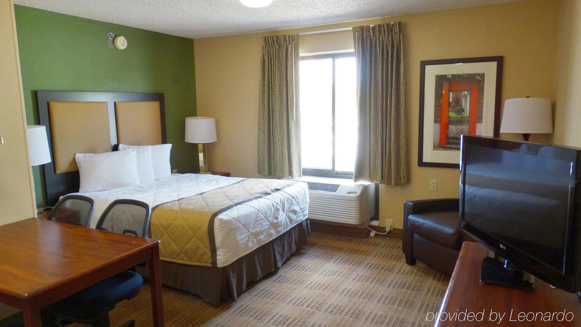 Extended Stay America Suites - Dallas - Market Center Екстериор снимка