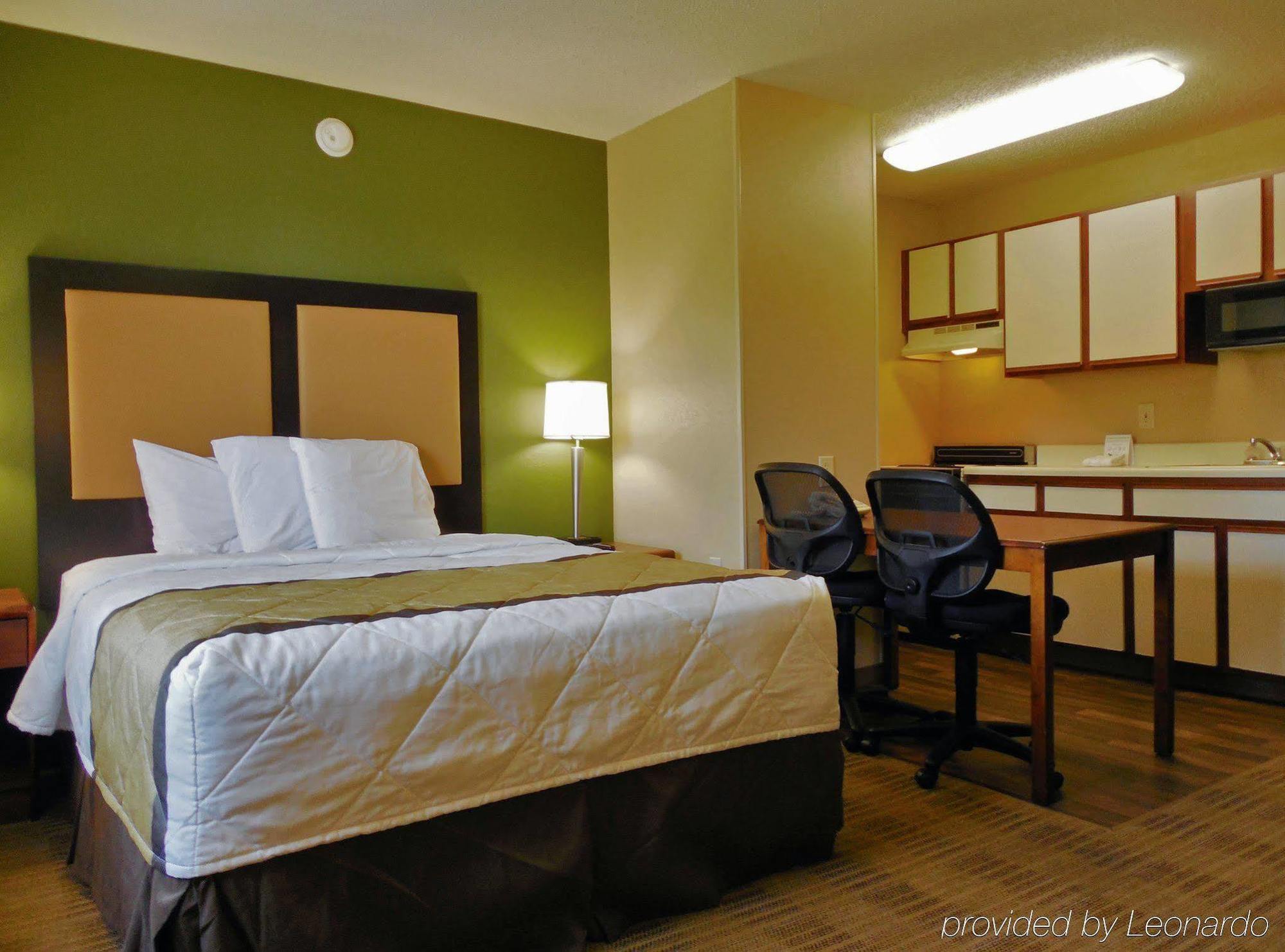 Extended Stay America Suites - Dallas - Market Center Екстериор снимка
