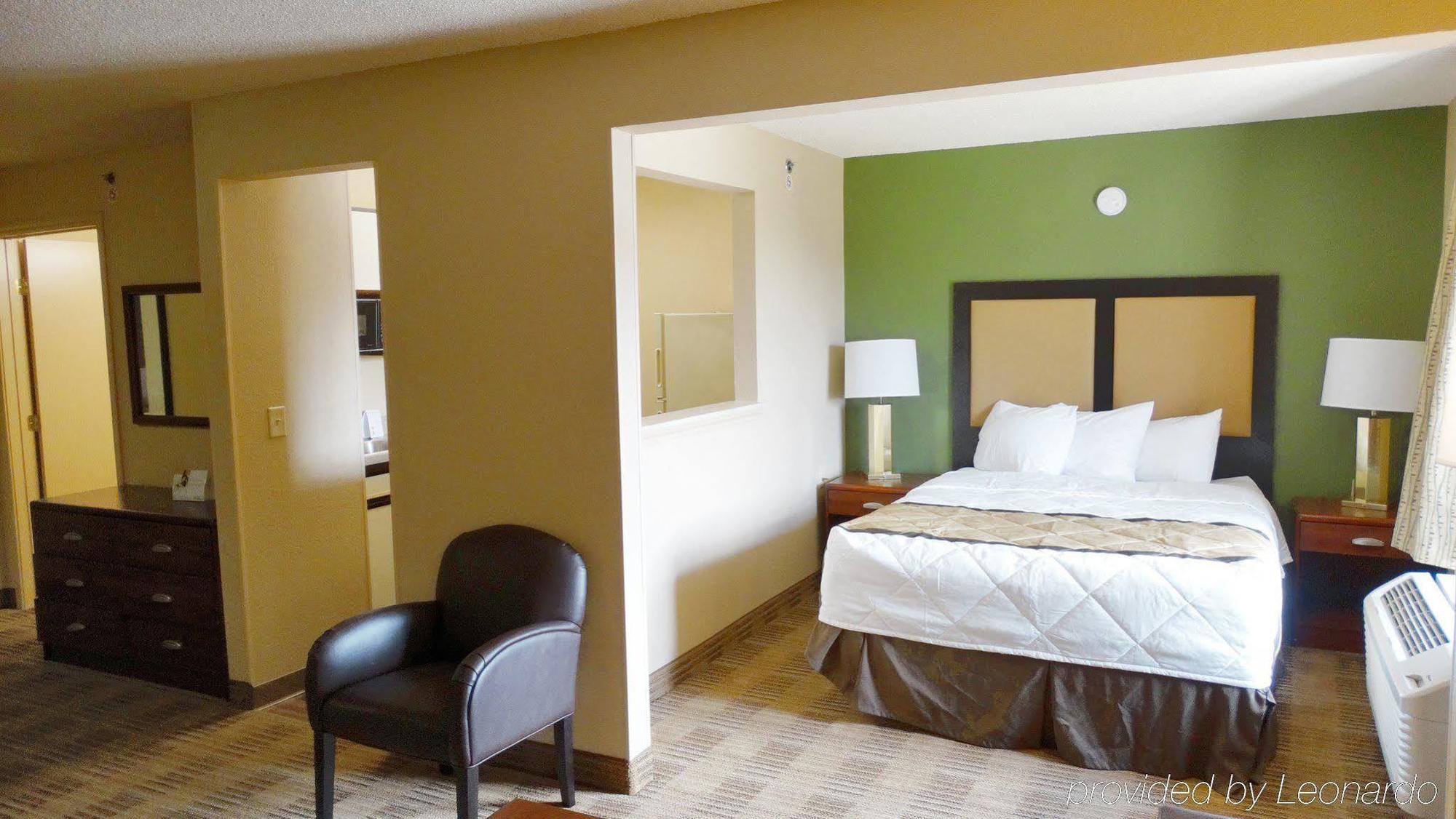 Extended Stay America Suites - Dallas - Market Center Екстериор снимка