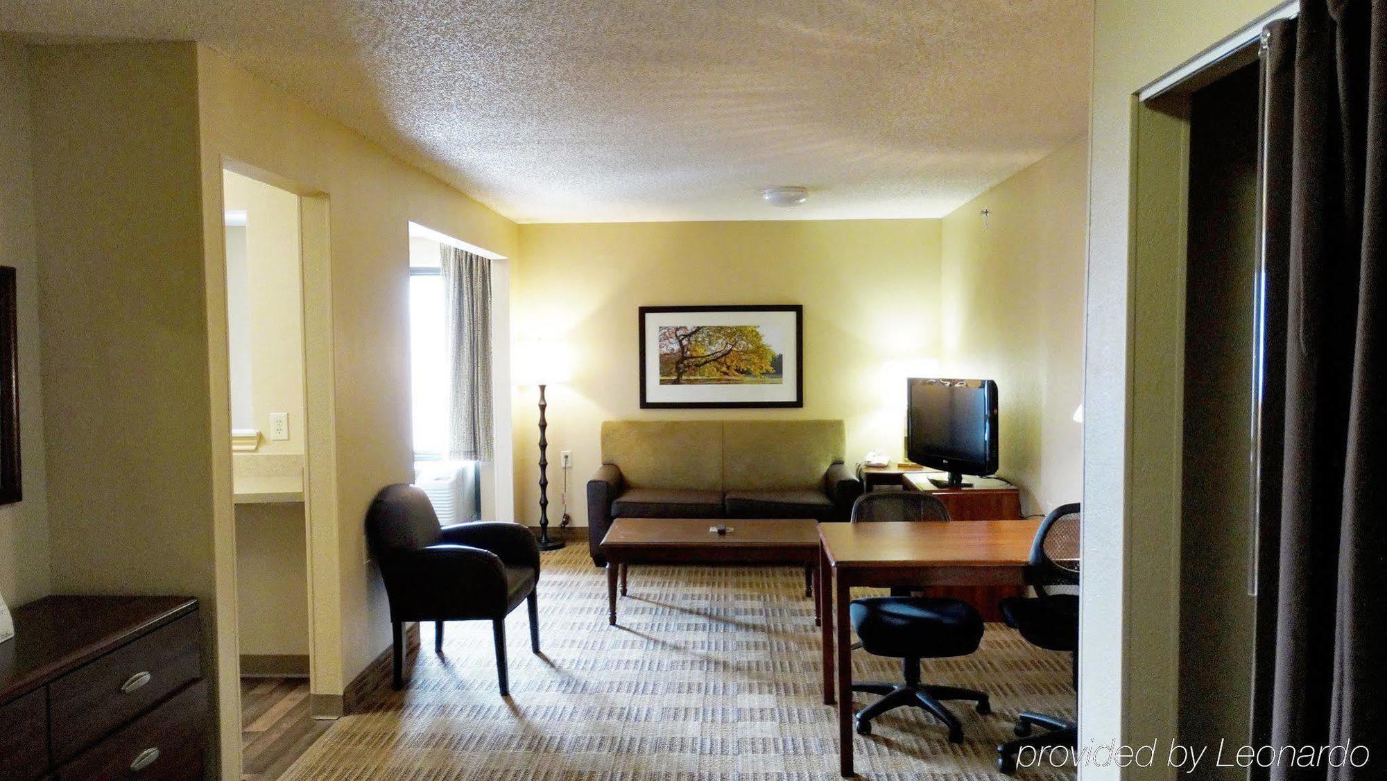 Extended Stay America Suites - Dallas - Market Center Екстериор снимка