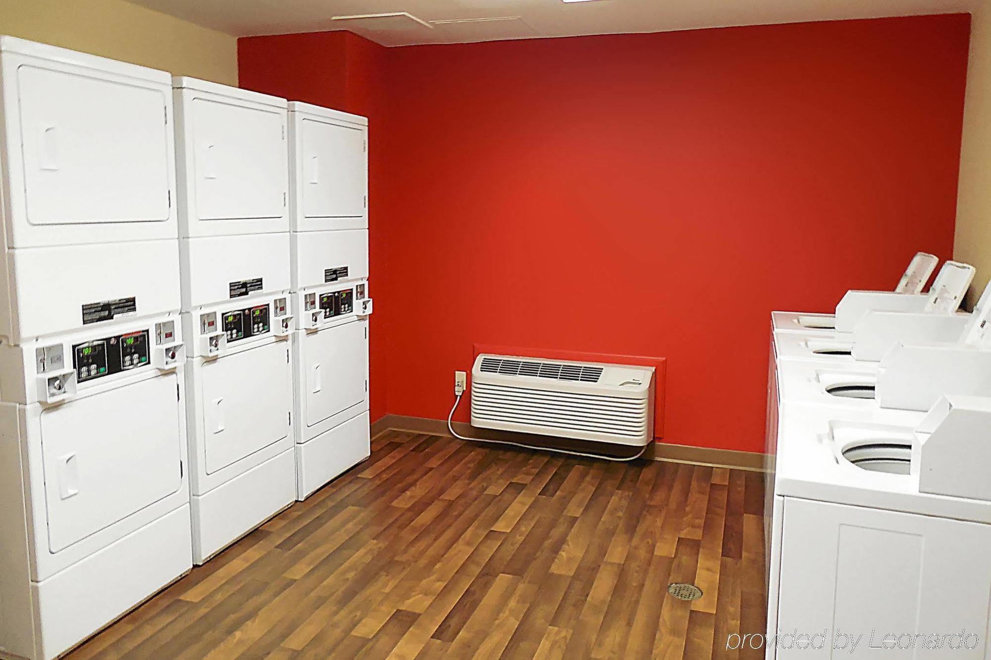 Extended Stay America Suites - Dallas - Market Center Екстериор снимка